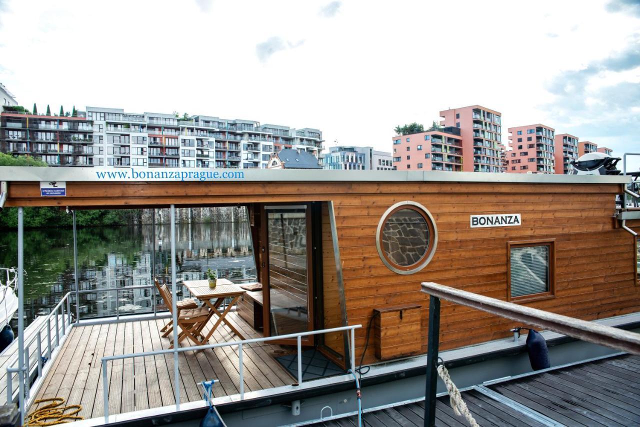 Hotel Houseboat Bonanza Prag Exterior foto